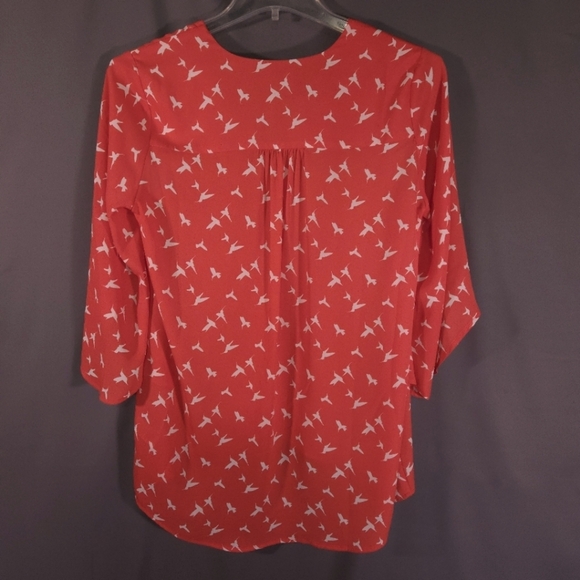 Karen Kane Asymmetric Blouse Hummingbird Design Angel Sleeve High Low Size Med - Picture 8 of 12